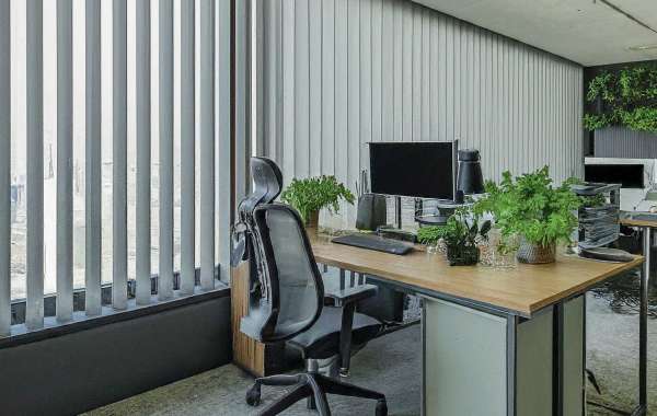 Office Curtains in Dubai: Enhancing Workspace Comfort and Aesthetics