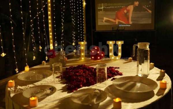 Book Candle Light Dinner for Couples