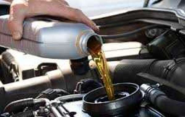 Quality and Reliability: Finding the Best Engine Oil Shop in Lahore