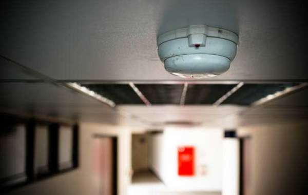 Protecting Your HDB with the Right Smoke Detector